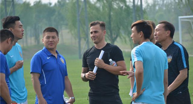 �ཡِ�����Y��һ����������������m�����